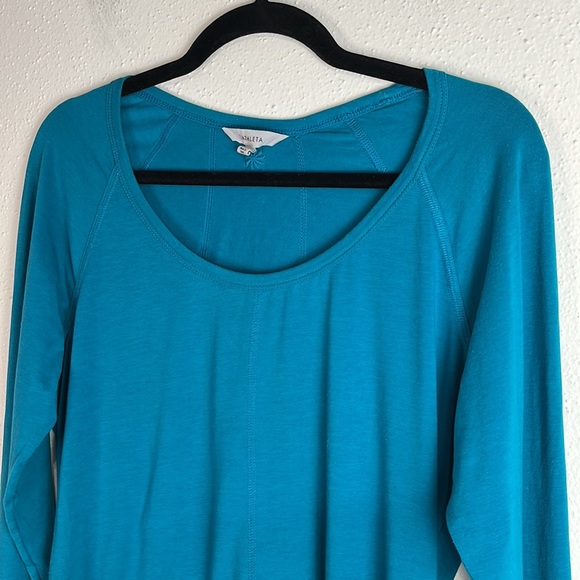 Athleta long sleeved top size L - Picture 2 of 7